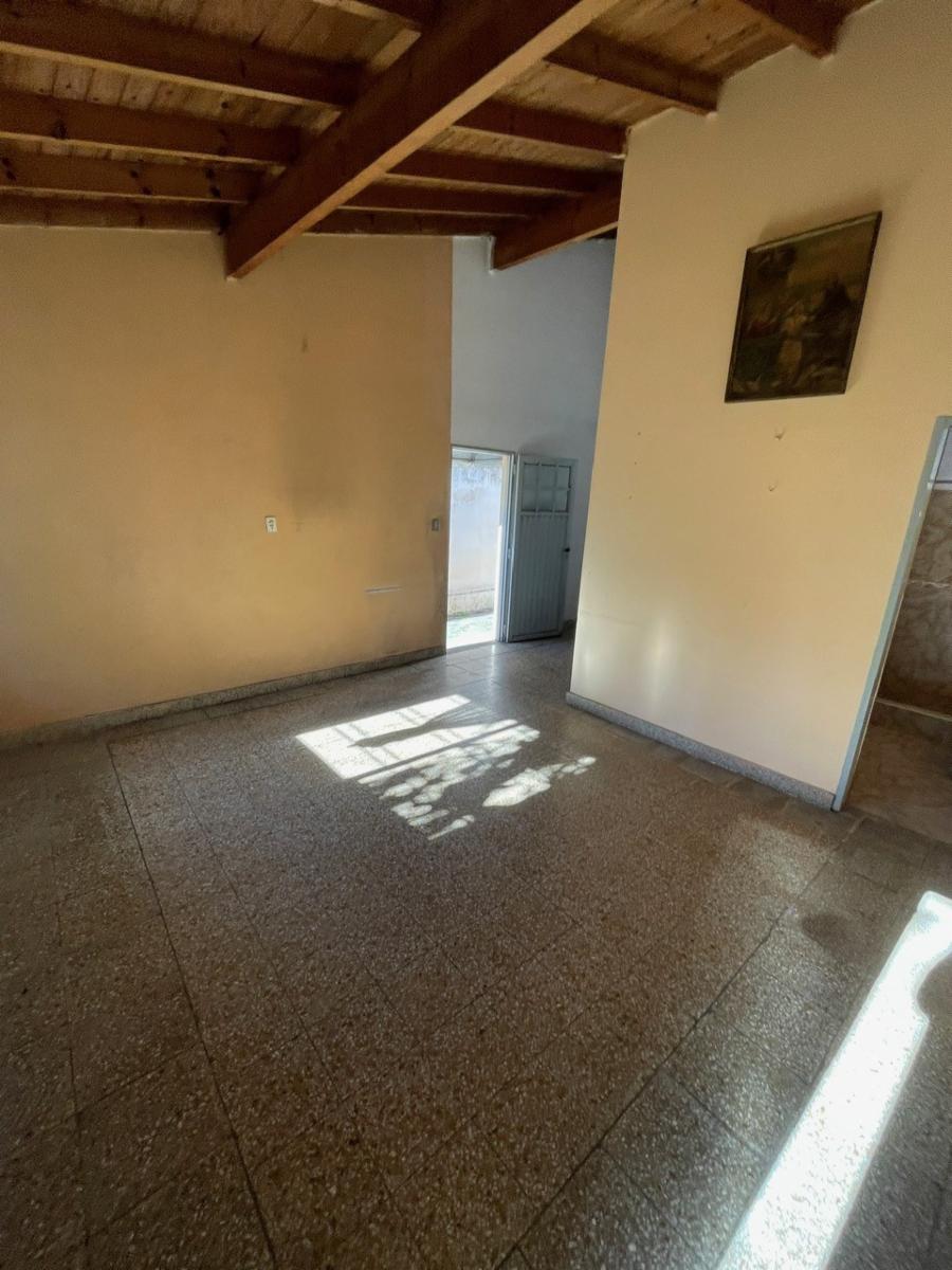 Casa de 3 ambientes en Temperley — foto 4