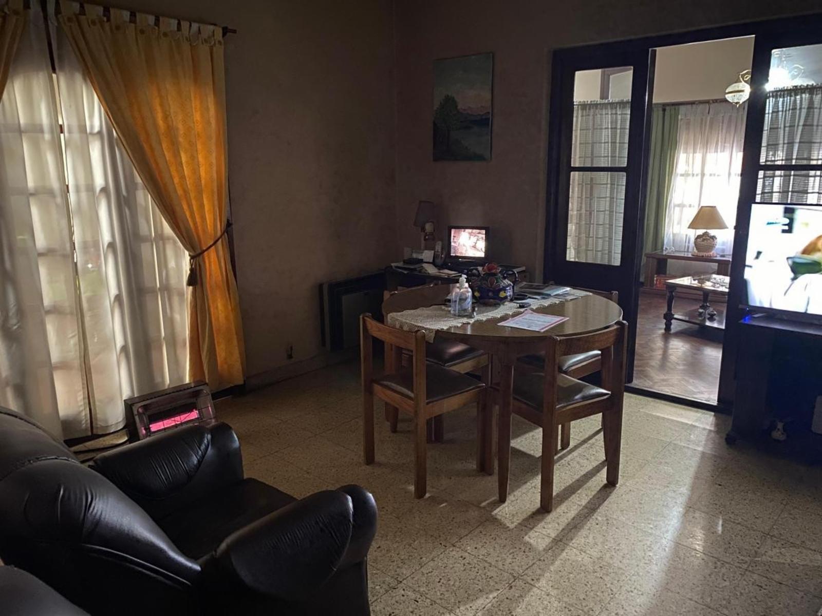 Casa en Banfield Oeste. — foto 6