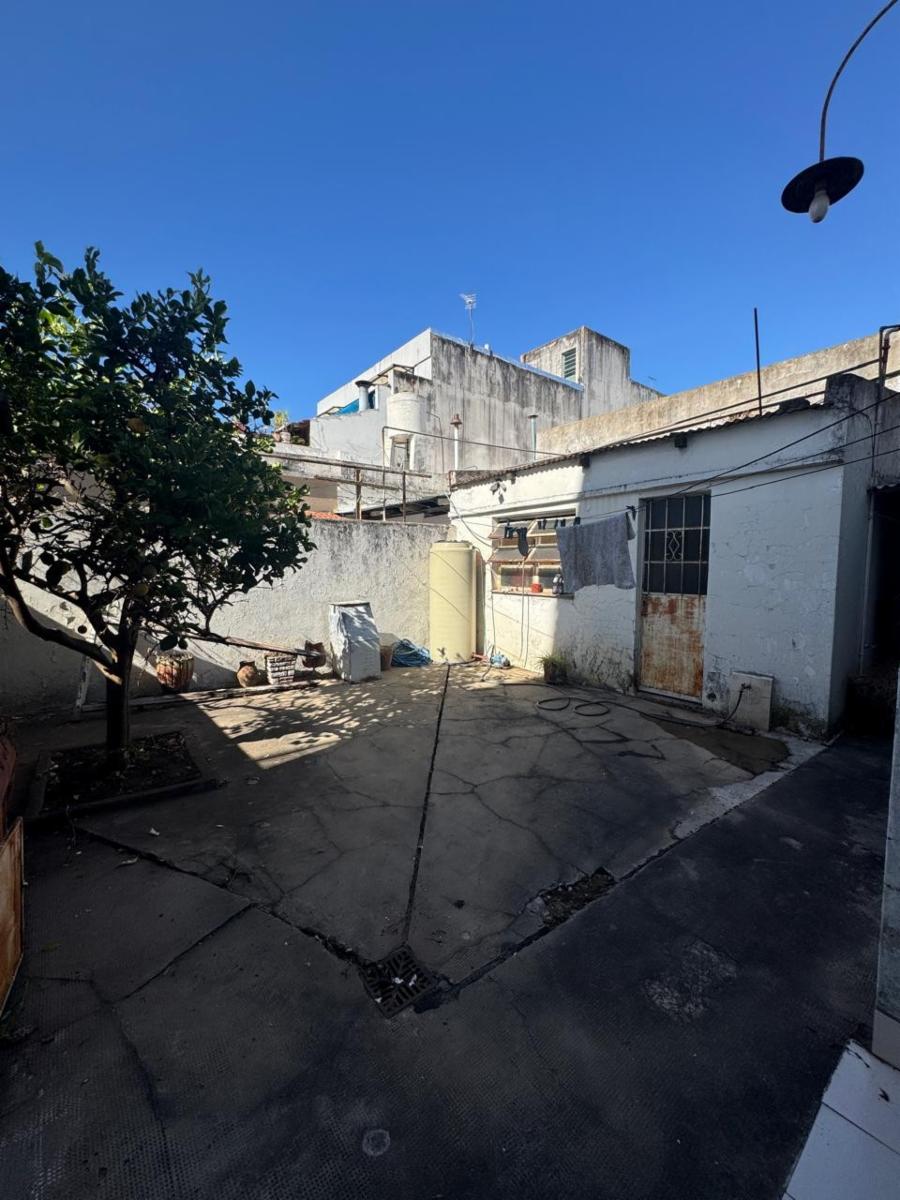 Casa de Corte Antiguo en Banfield — foto 13