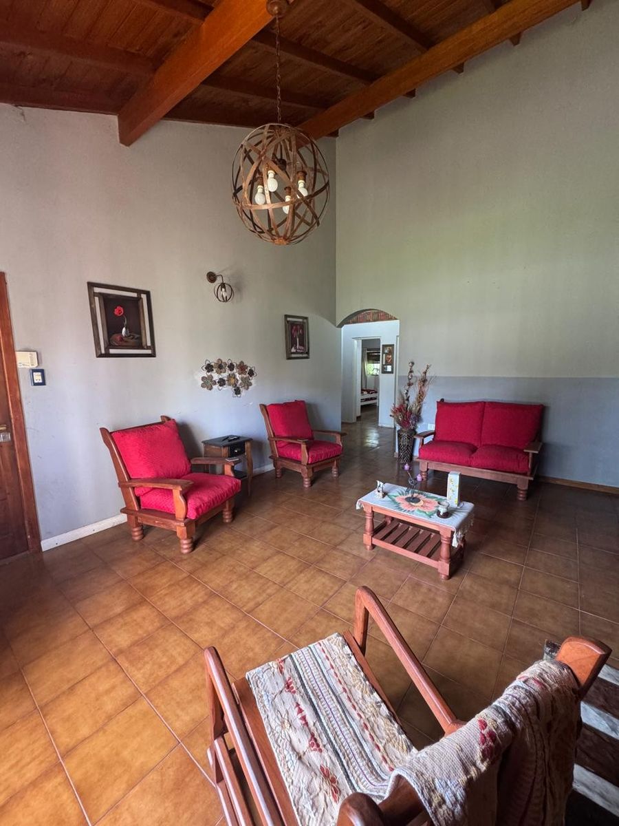 Venta Casa 3 Ambientes con Quincho y Jardín. Apta crédito. NUEVAS CONDICIONES — foto 4
