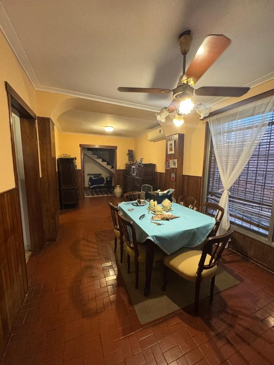 Venta Casa 5 Ambientes con Patio y Garaje en Temperley. — foto 8