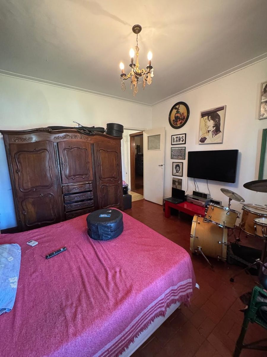 Venta Casa 5 Ambientes con Patio y Garaje en Temperley. — foto 10