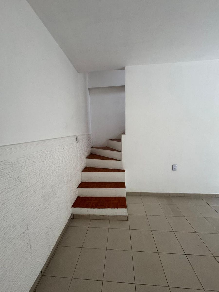 Venta Dúplex con Cochera en Lomas de Zamora — foto 15