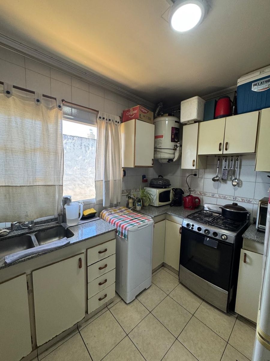 Departamento de 3 Ambientes con Cochera en Lomas de Zamora. — foto 10