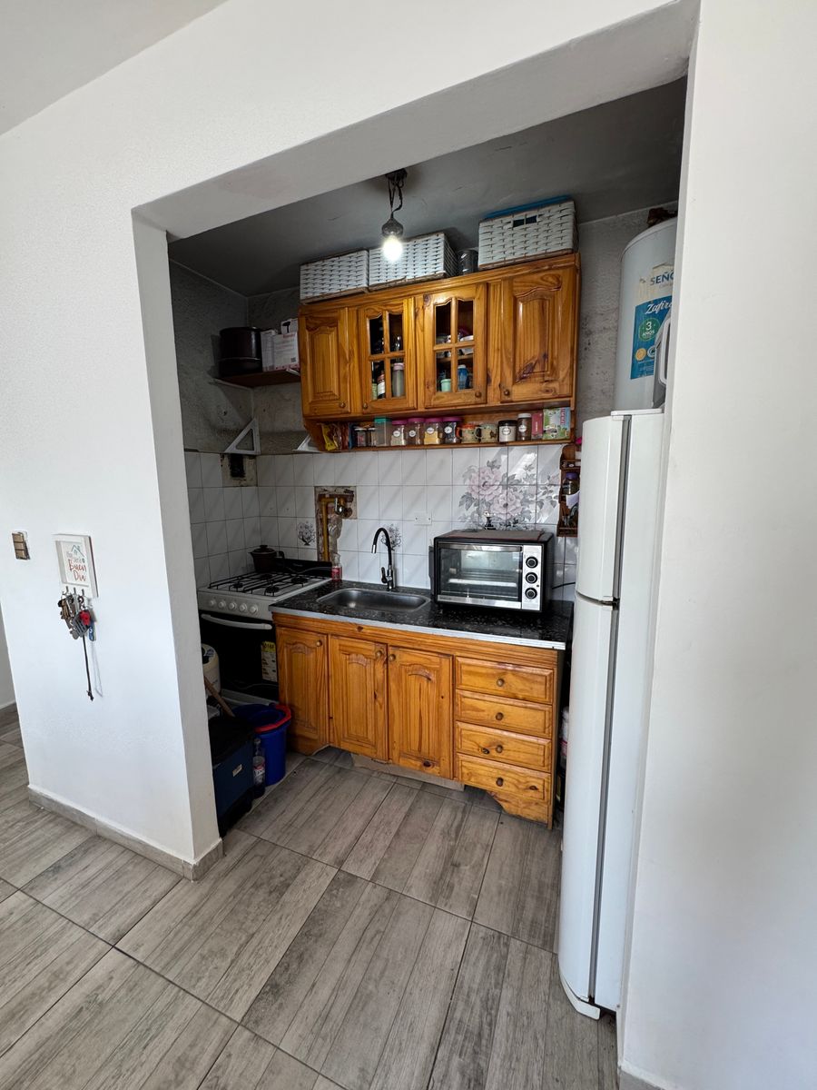 Departamento de 3 Ambientes Reciclado en San José. Apto Crédito. — foto 7