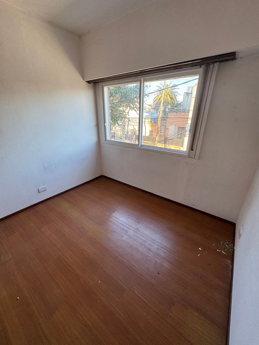 Departamento de 70 m² con 2 Dorm. en Alquiler en Remedios de Escalada. - 14