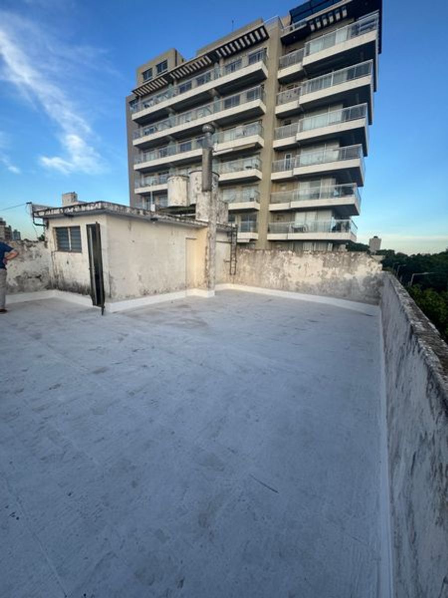 Departamento de 70 m² con 2 Dorm. en Alquiler en Remedios de Escalada. - 25
