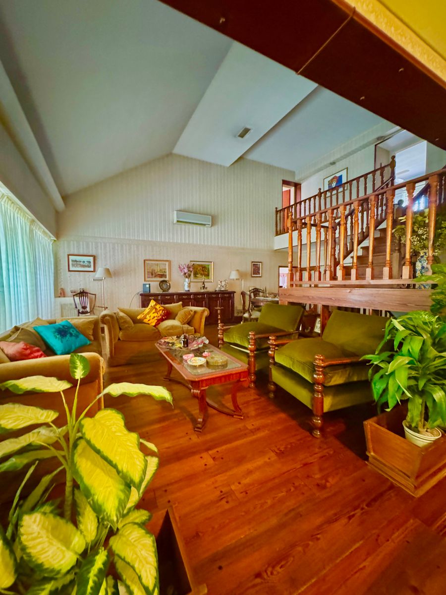 Venta casa en Banfield con 4 dormitorios. — foto 2