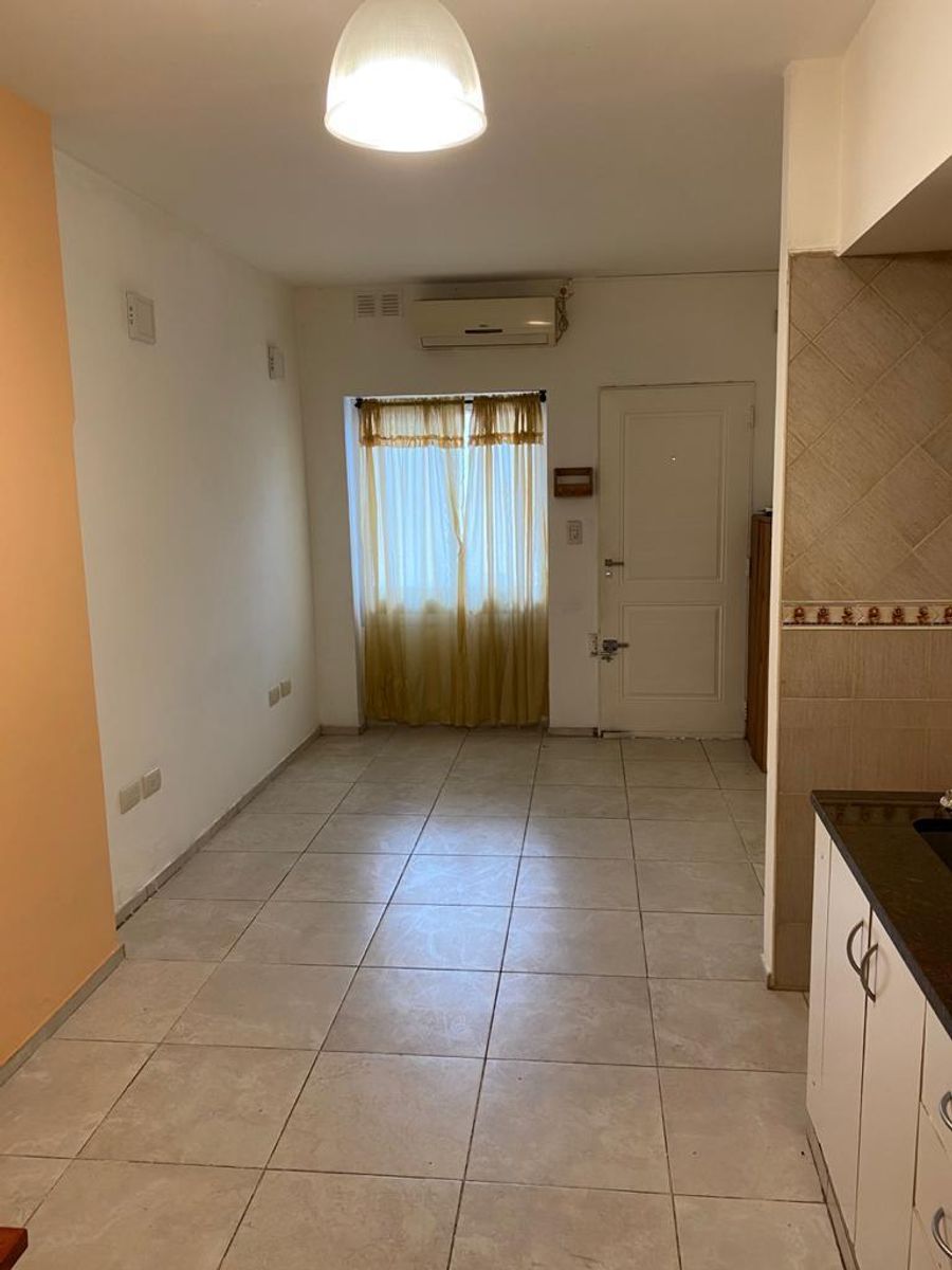 Departamento con 36 m² 1 Dormitorio en Venta en Banfield — foto 2