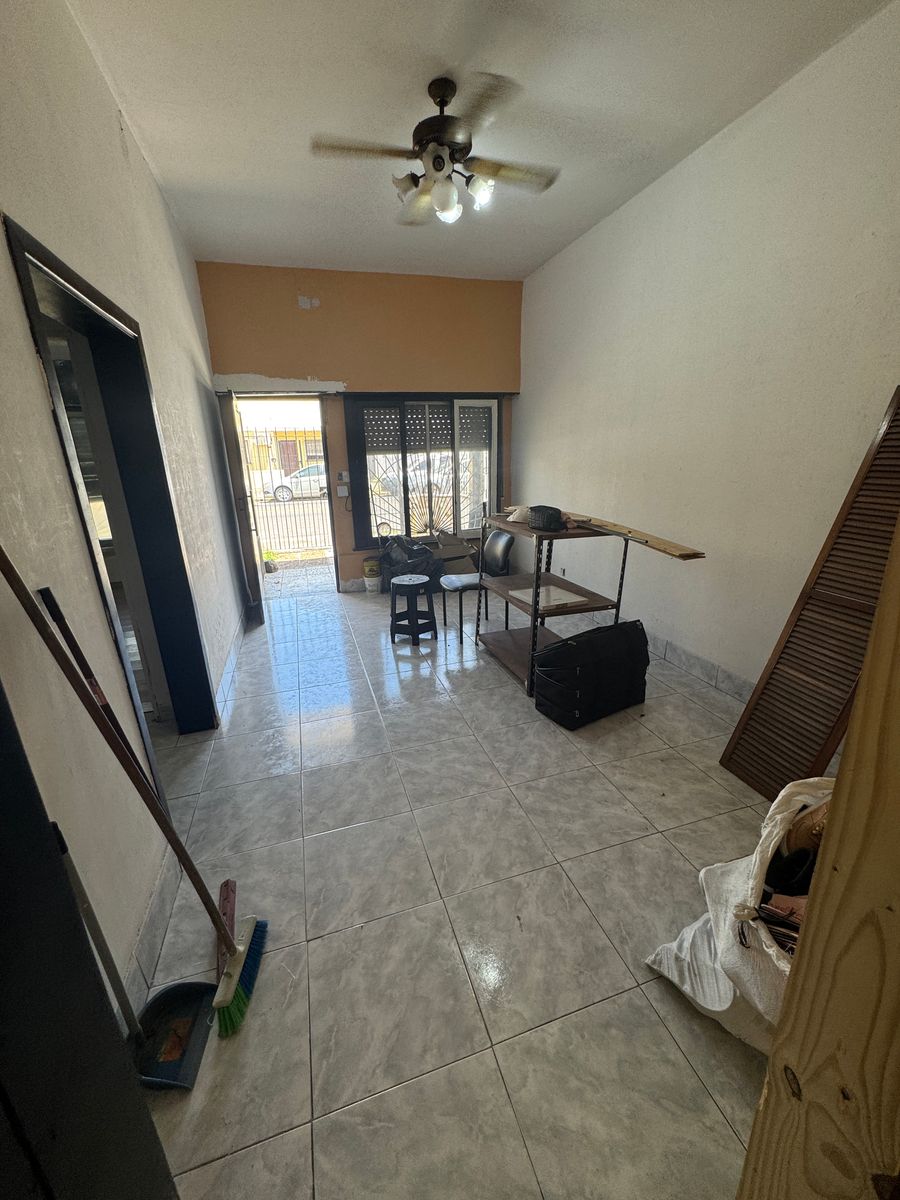 Alquiler Uso Profesional Casa de 3 Ambientes con Patio en Banfield. - 3