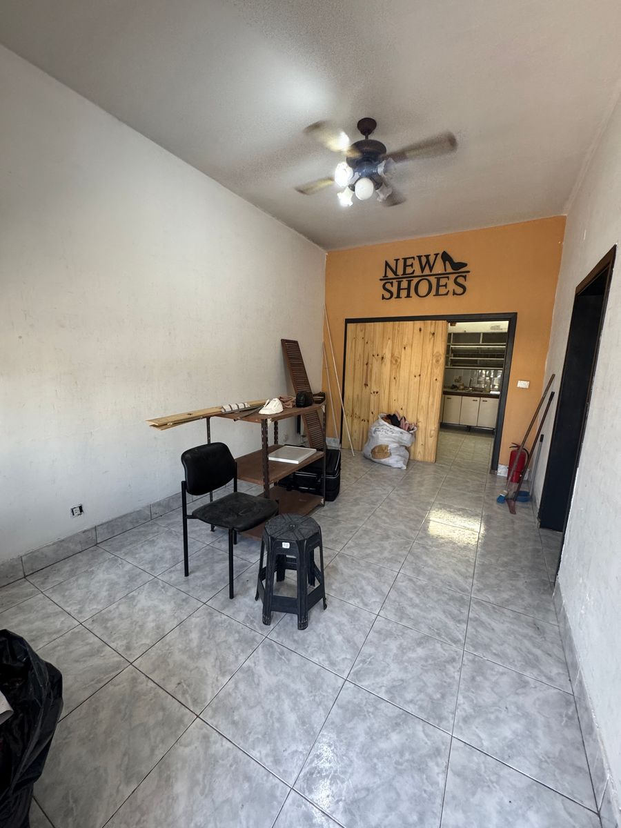 Alquiler Uso Profesional Casa de 3 Ambientes con Patio en Banfield. - 4
