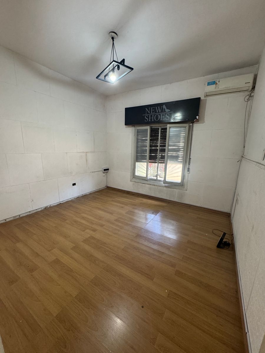 Alquiler Uso Profesional Casa de 3 Ambientes con Patio en Banfield. - 9