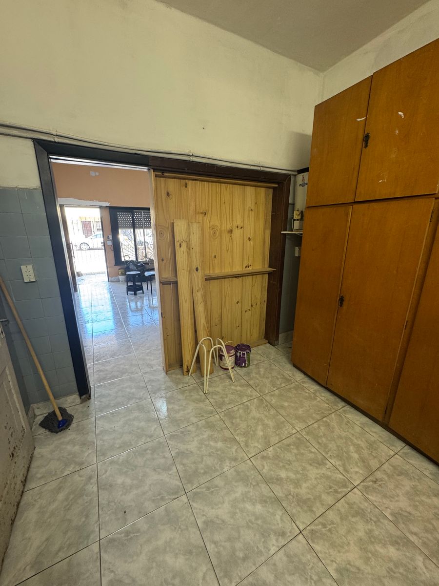 Alquiler Uso Profesional Casa de 3 Ambientes con Patio en Banfield. - 10