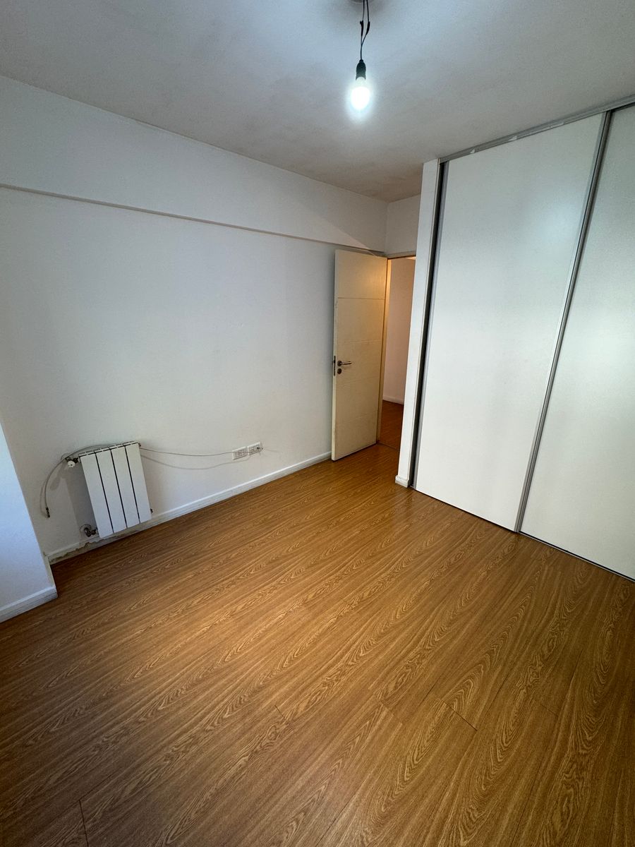 Departamento 2 ambientes con balcón en Lomas de Zamora. - 12