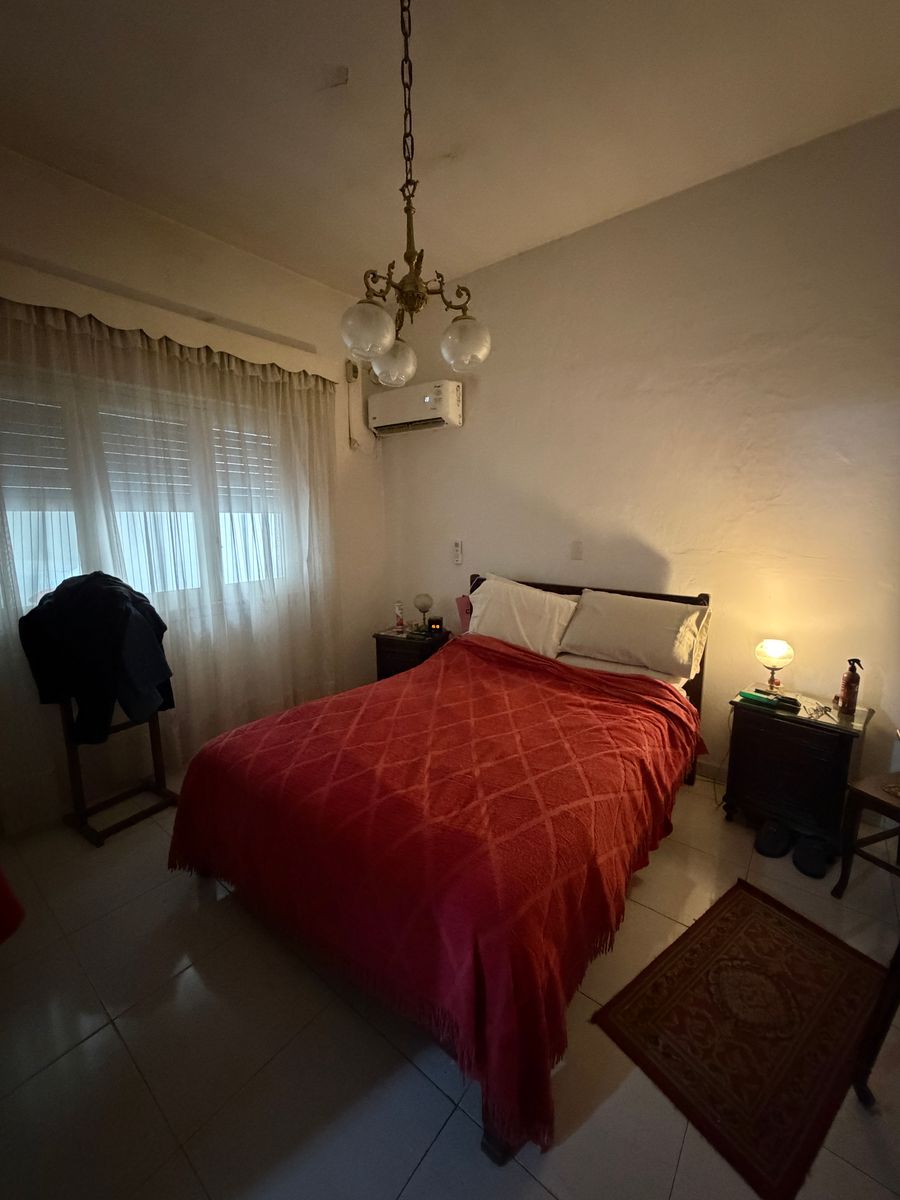 Casa en Excelente Ubicación en Banfield Oeste. - 18