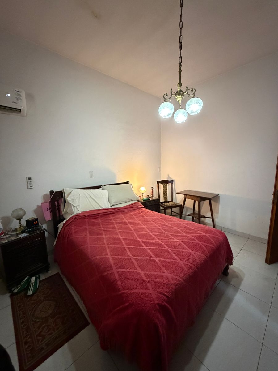 Casa en Excelente Ubicación en Banfield Oeste. - 19