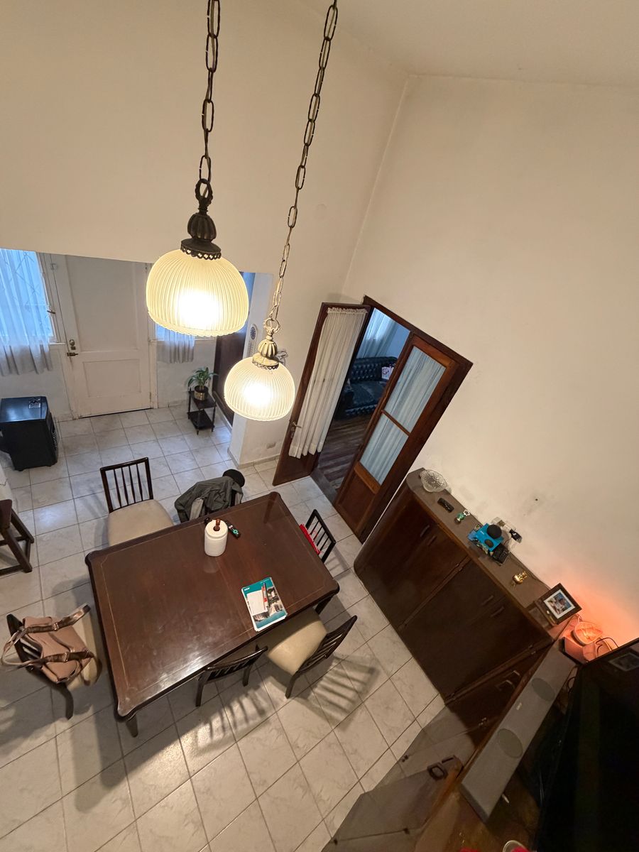 Casa en Excelente Ubicación en Banfield Oeste. - 31