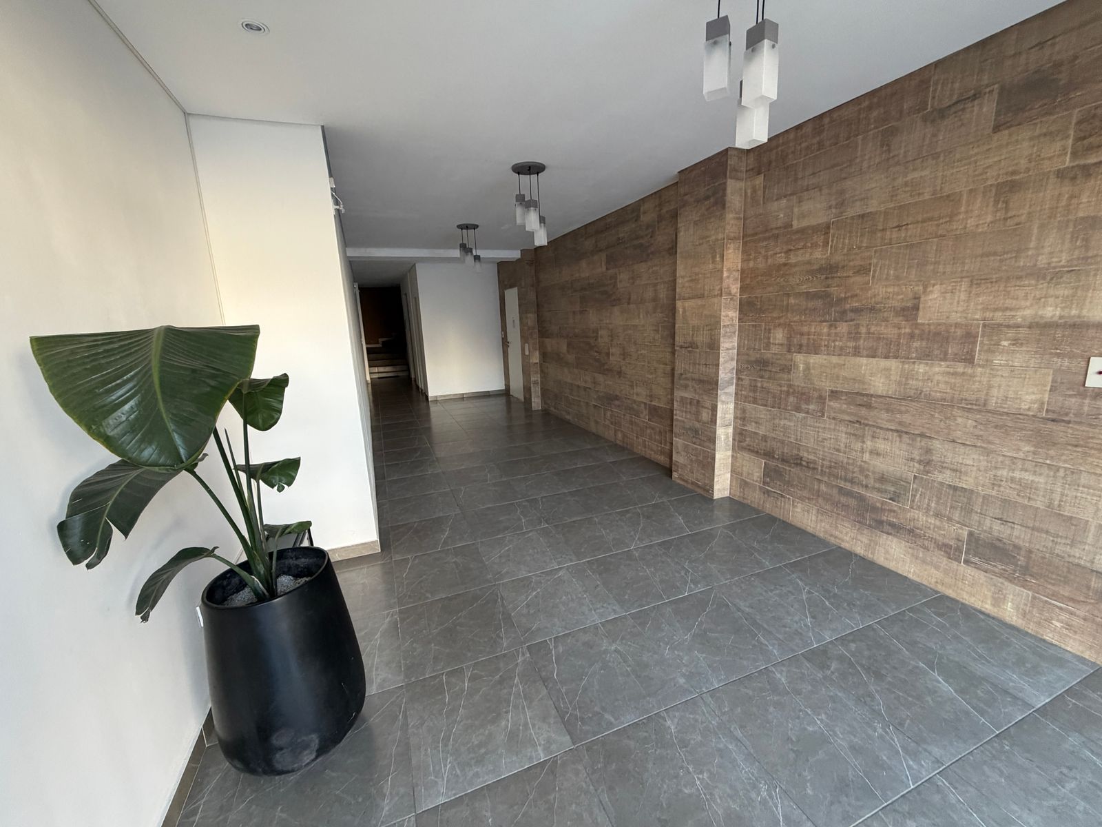 Departamento de 2 Ambientes con Terraza Propia en Banfield. - 4