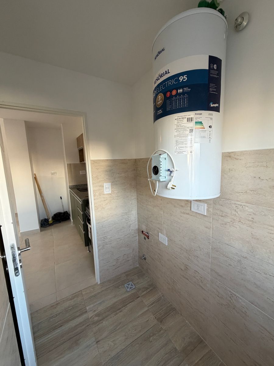 Departamento de 2 Ambientes con Terraza Propia en Banfield. - 14