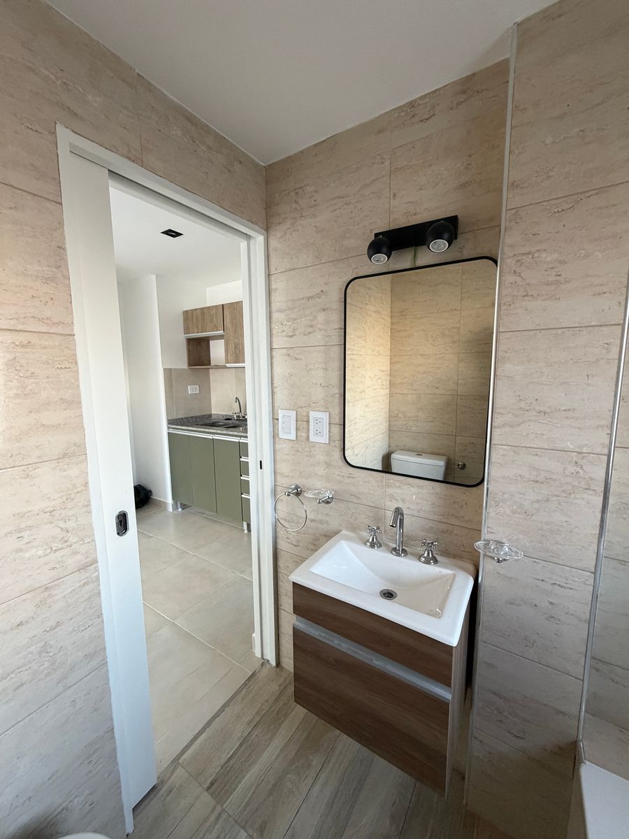 Departamento de 2 Ambientes con Terraza Propia en Banfield. - 17
