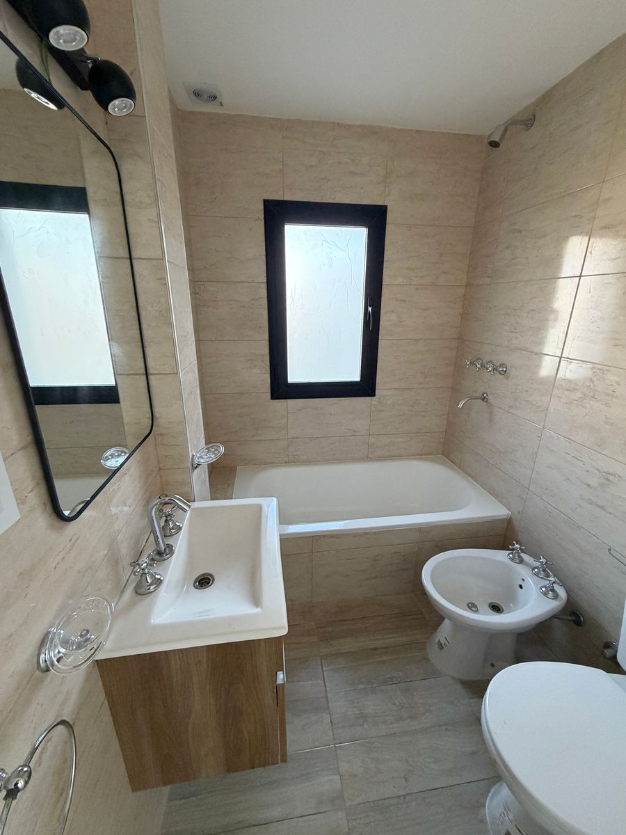 Departamento de 2 Ambientes con Terraza Propia en Banfield. - 18