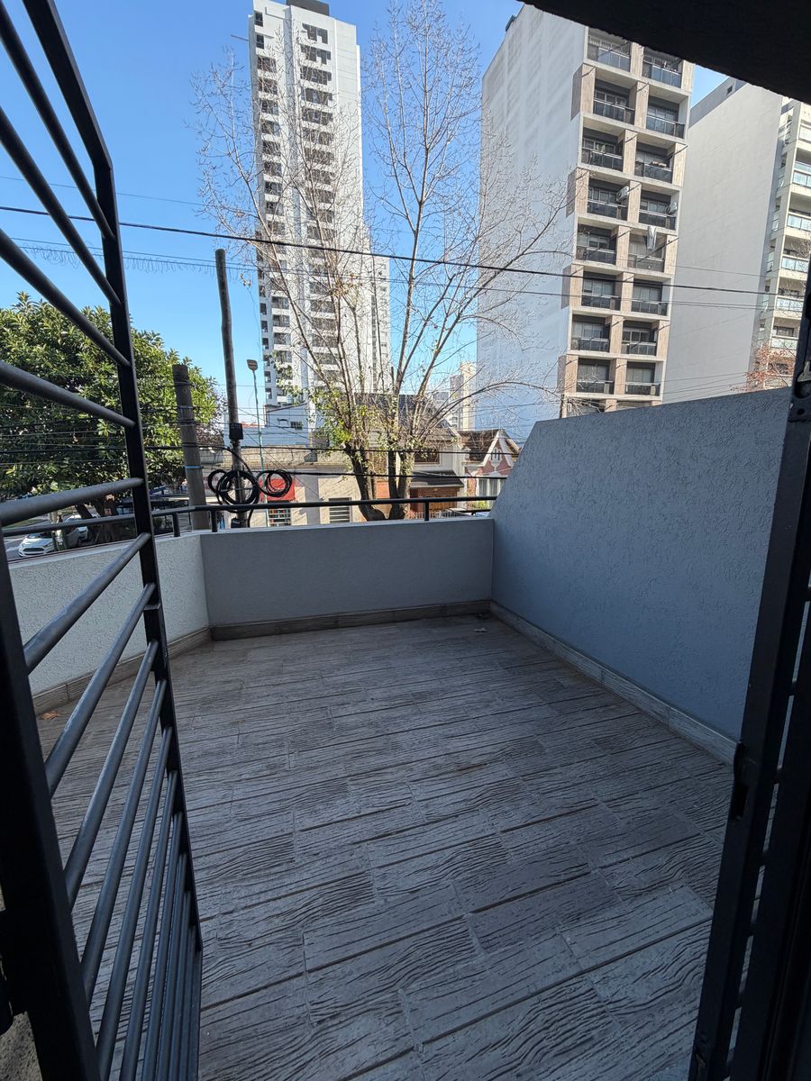 Departamento de 2 Ambientes con Terraza Propia en Banfield. - 27