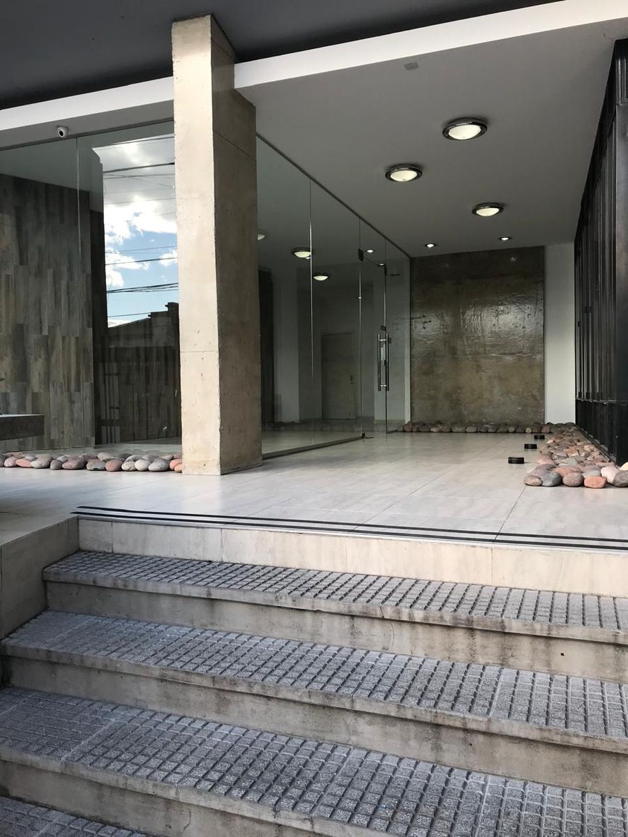 Departamento en venta, Banfield. Apto Profesional - 2