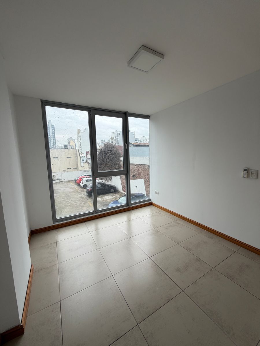 Departamento en venta, Banfield. Apto Profesional - 11