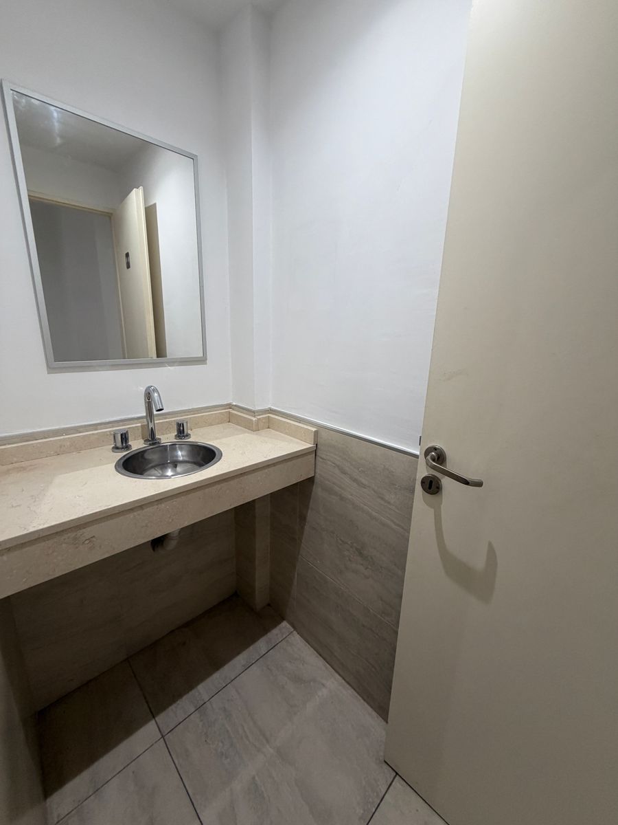 Departamento en venta, Banfield. Apto Profesional - 15