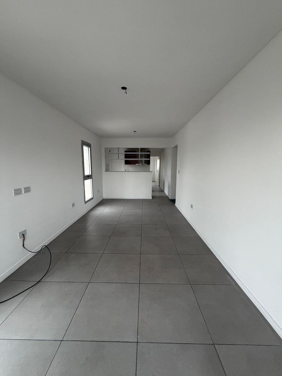Departamento 2 Ambientes con balcon Banfield. - 5