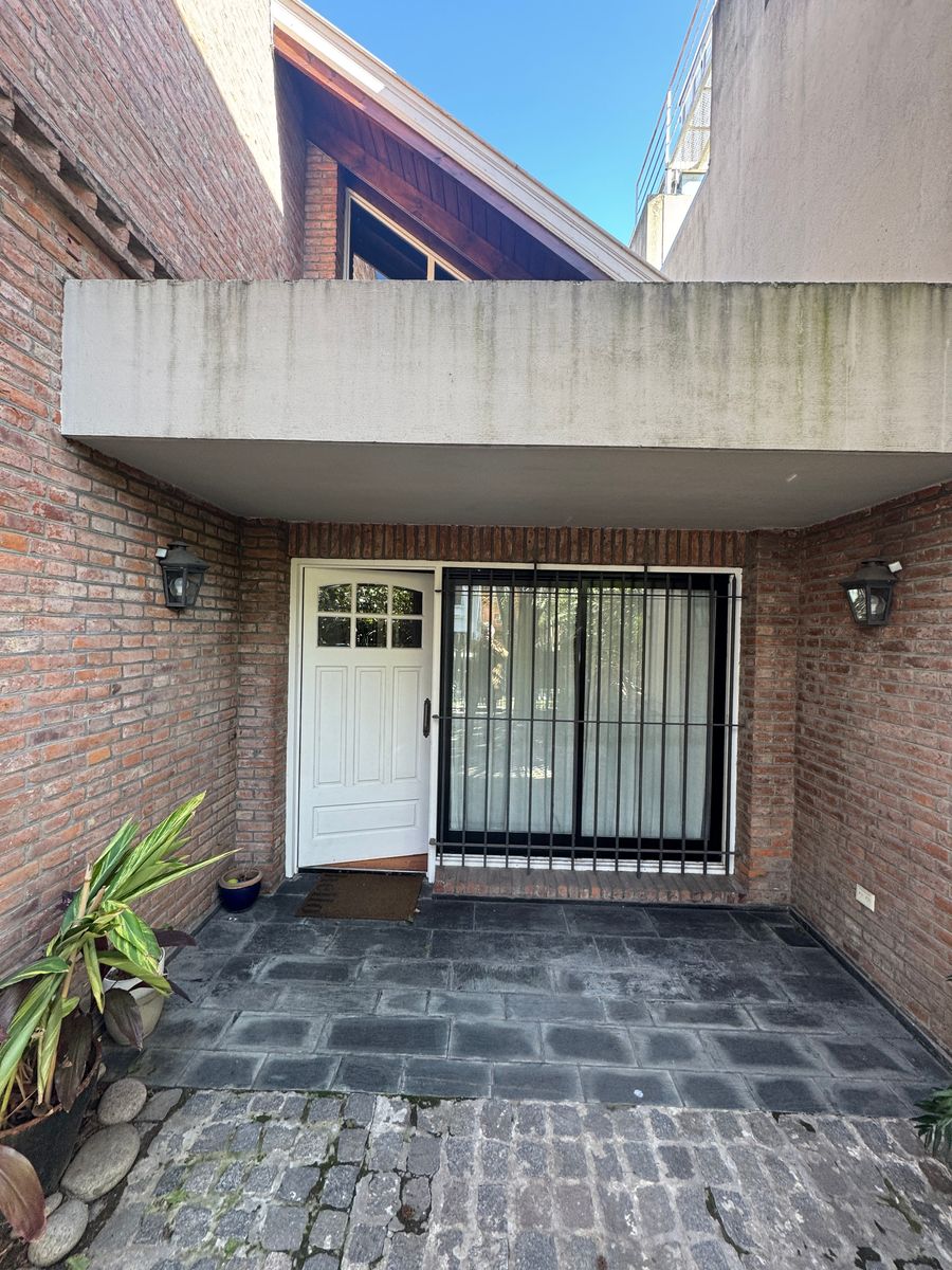 Hermosa Casa en Banfield Oeste. - 9
