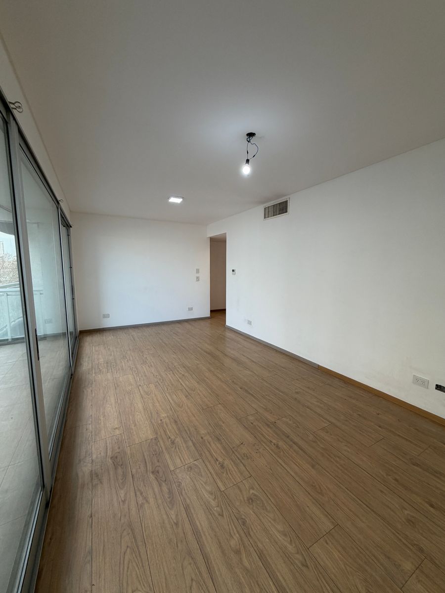 Departamento con 2 Dorm. en Alquiler en Lomas de Zamora, Gba Sur - Zonaprop - 11