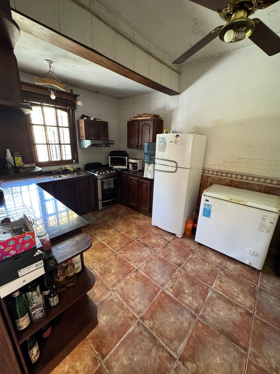 Casa de 3 Amplios Ambientes en Remedios de Escalada. — foto 9