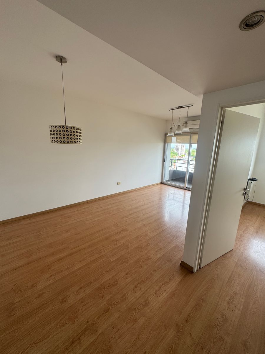 Alquiler Departamento de 2 Ambientes en Les Bruyeres, Banfield. - 4