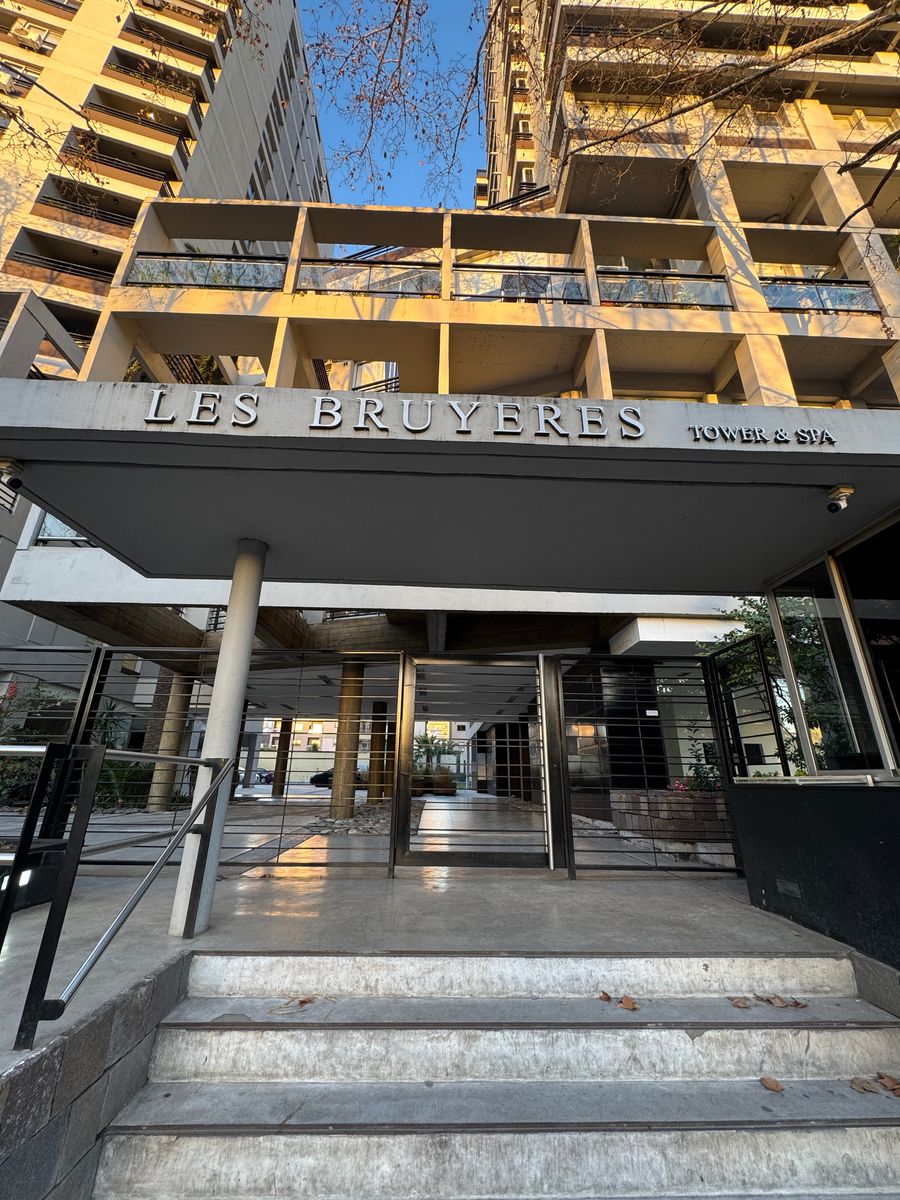Alquiler Departamento de 2 Ambientes en Les Bruyeres, Banfield. - 13