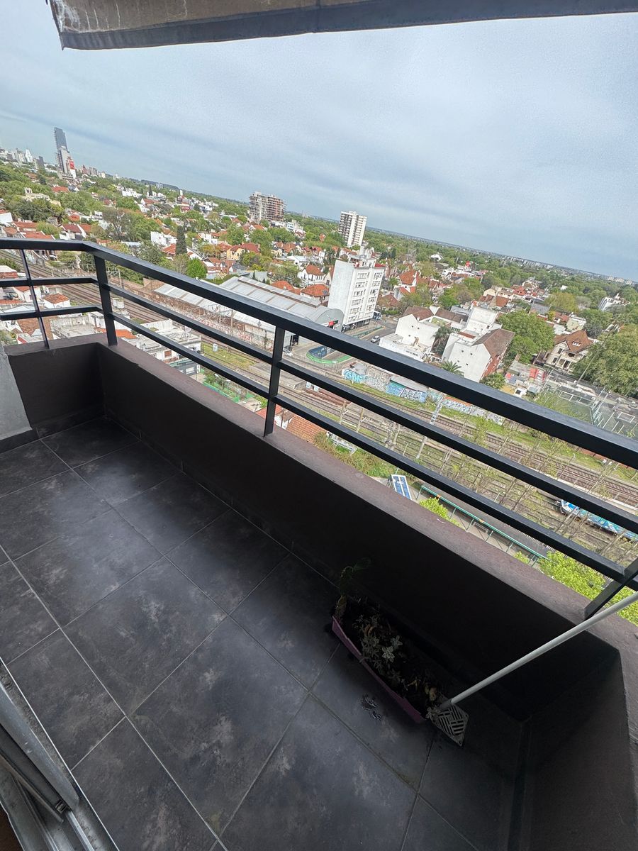 Alquiler Departamento de 2 Ambientes en Les Bruyeres, Banfield. - 16