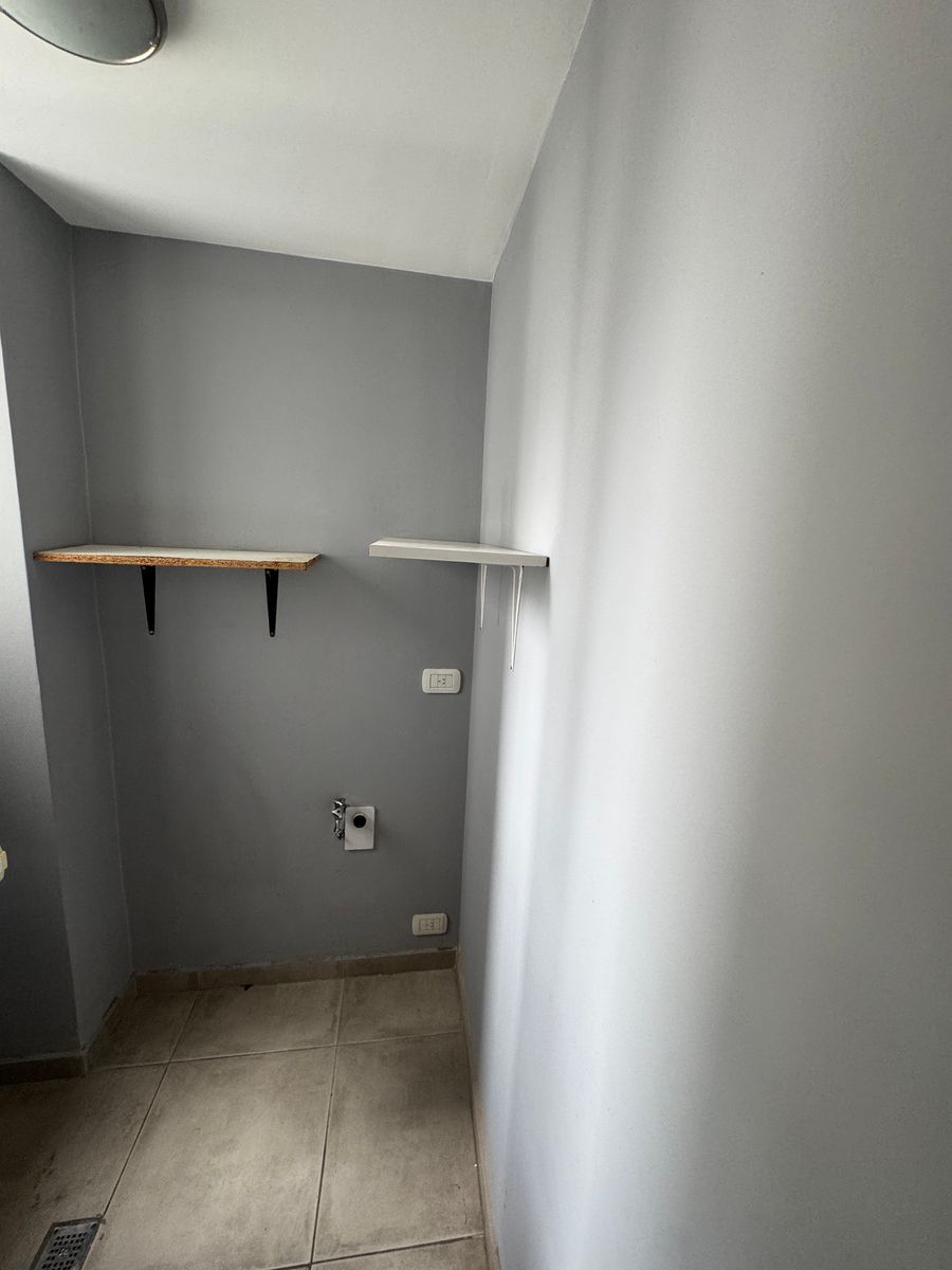 Alquiler Departamento de 2 Ambientes en Les Bruyeres, Banfield. - 24