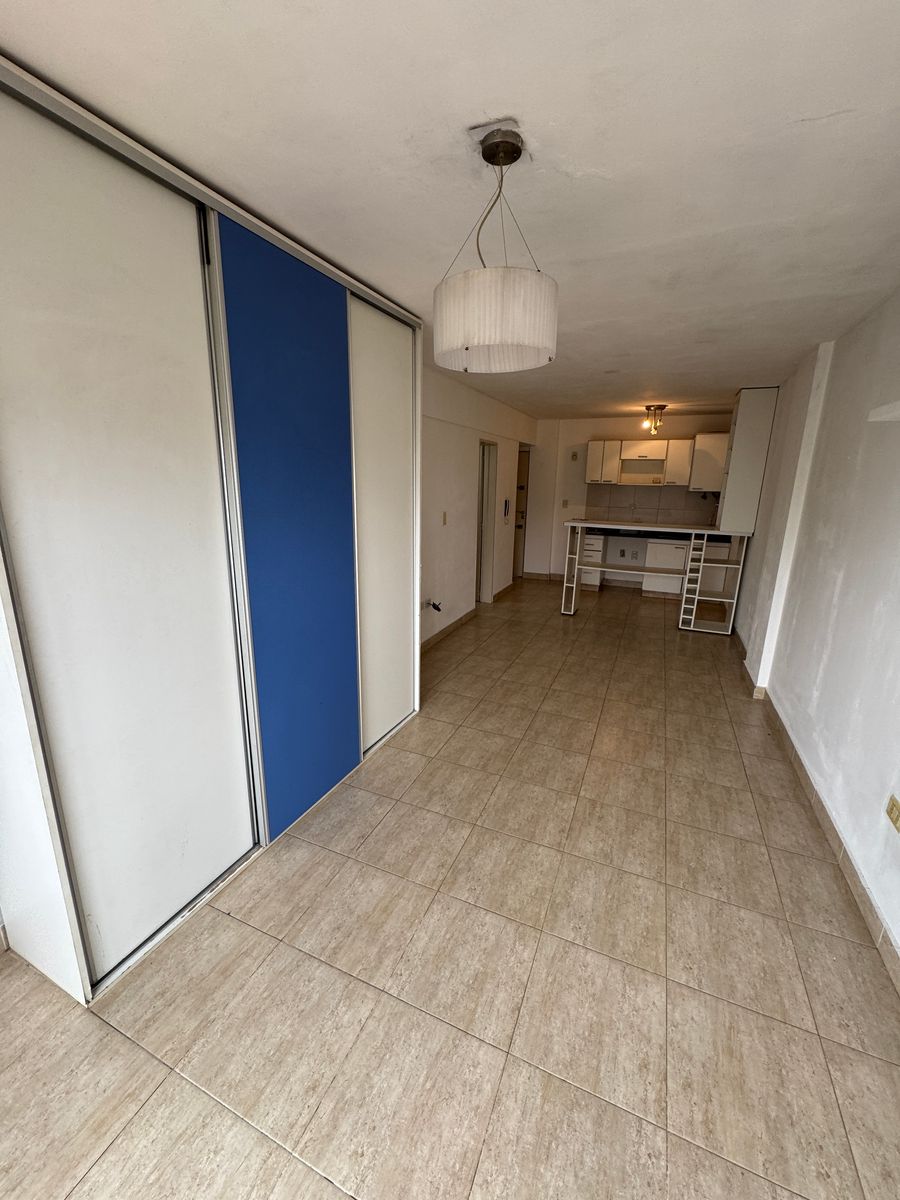 Alquiler Departamento Monoambiente en Banfield. - 20