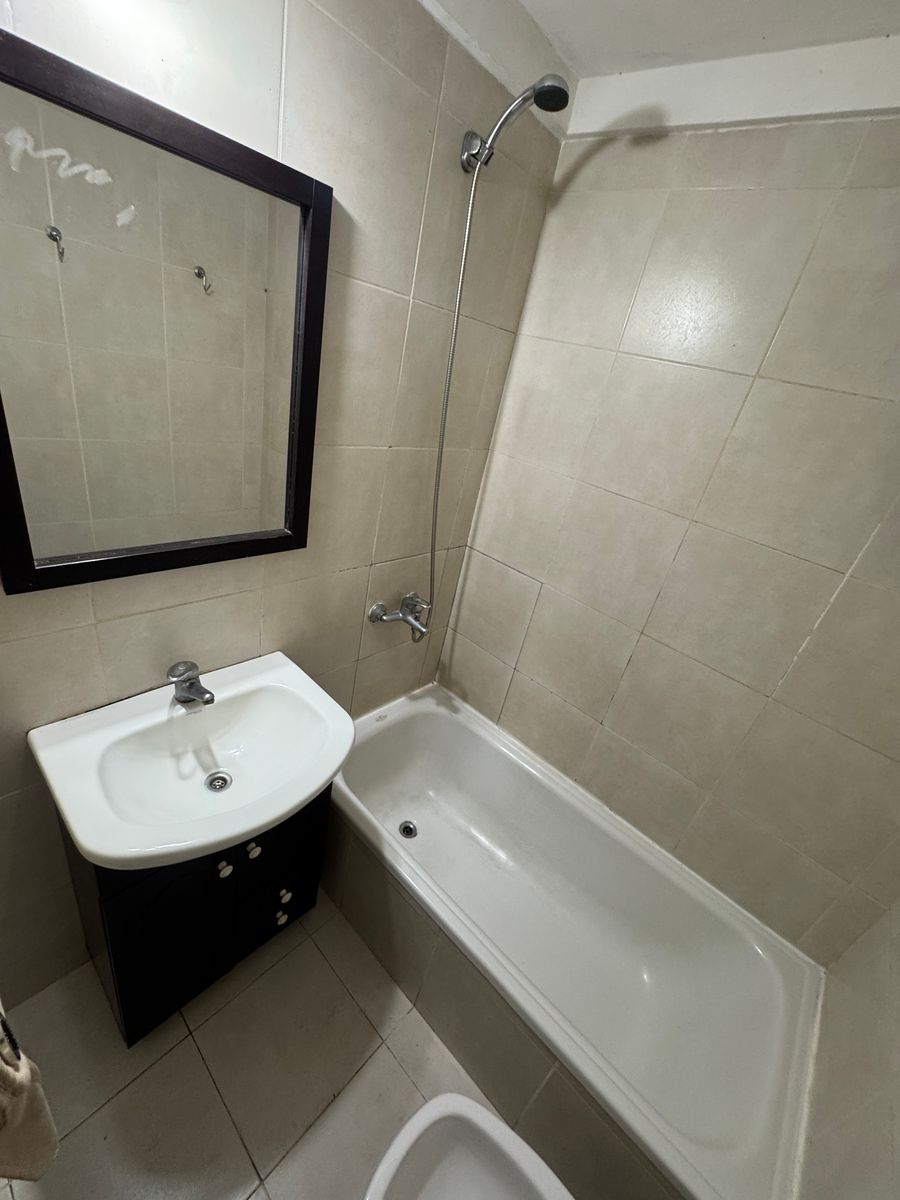 Alquiler Departamento Monoambiente en Banfield. - 24