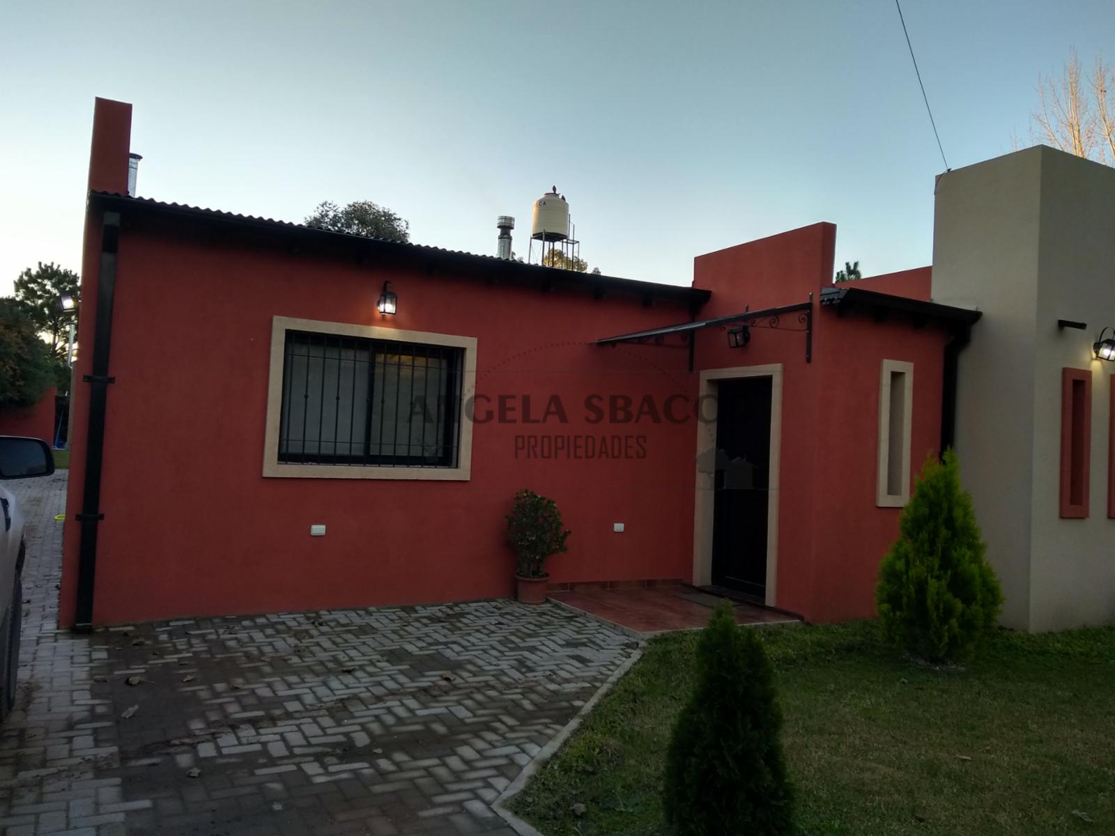 Angela Sbacco Propiedades vende casa a estrenar en barrio Exaltación — foto 2