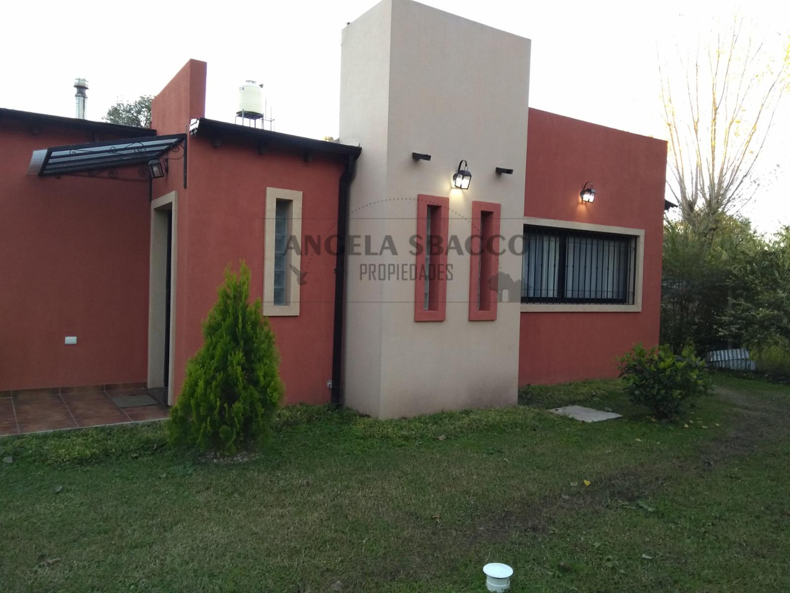 Angela Sbacco Propiedades vende casa a estrenar en barrio Exaltación — foto 3