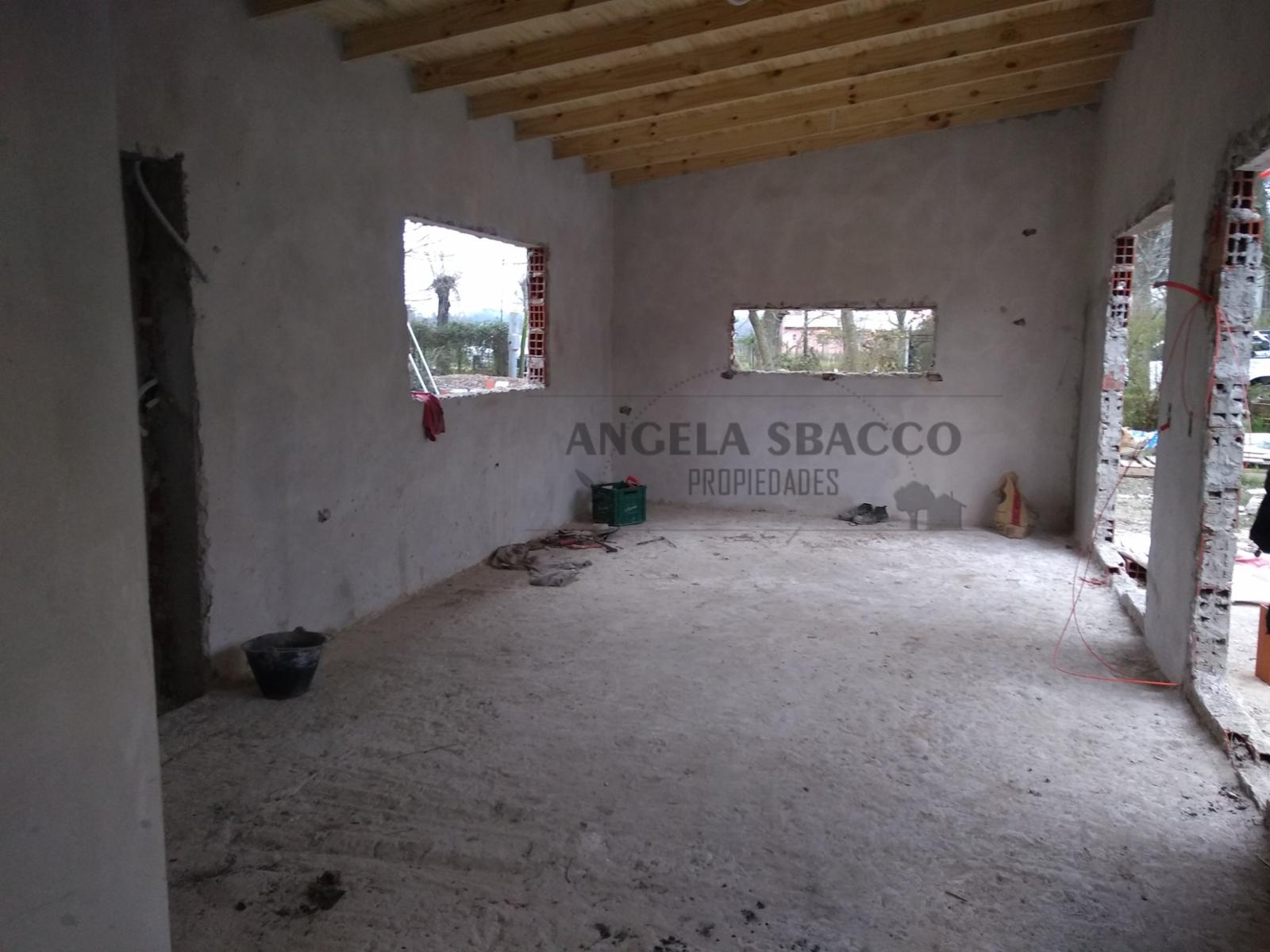 Angela Sbacco Propiedades vende casa a estrenar en barrio Exaltación — foto 11