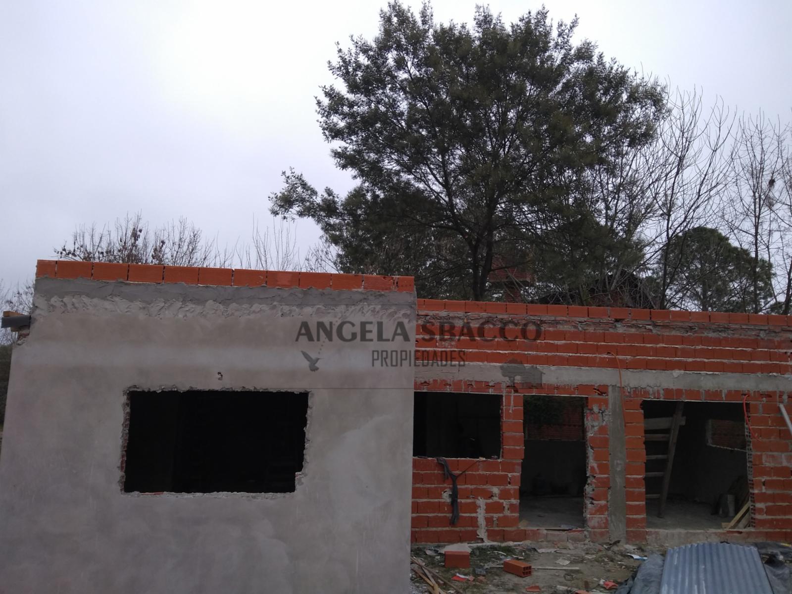 Angela Sbacco Propiedades vende casa a estrenar en barrio Exaltación — foto 13