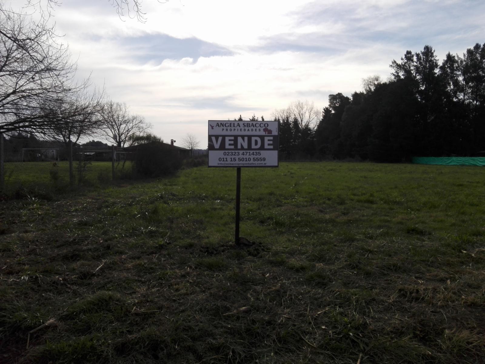 Terreno en Venta en Parque Jularó