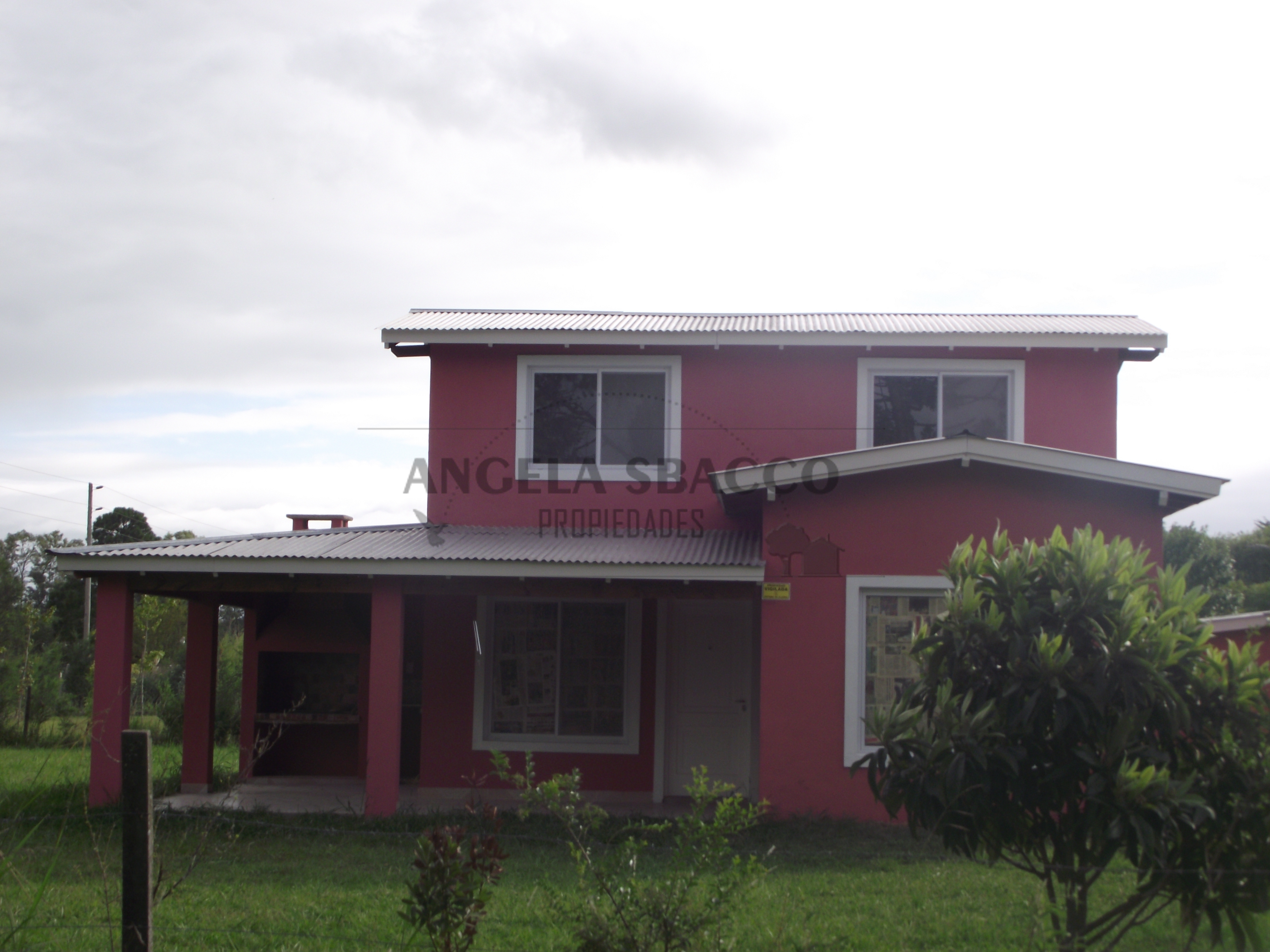 Quinta en Venta en Parque Jularó, Exaltación De La Cruz — foto 2