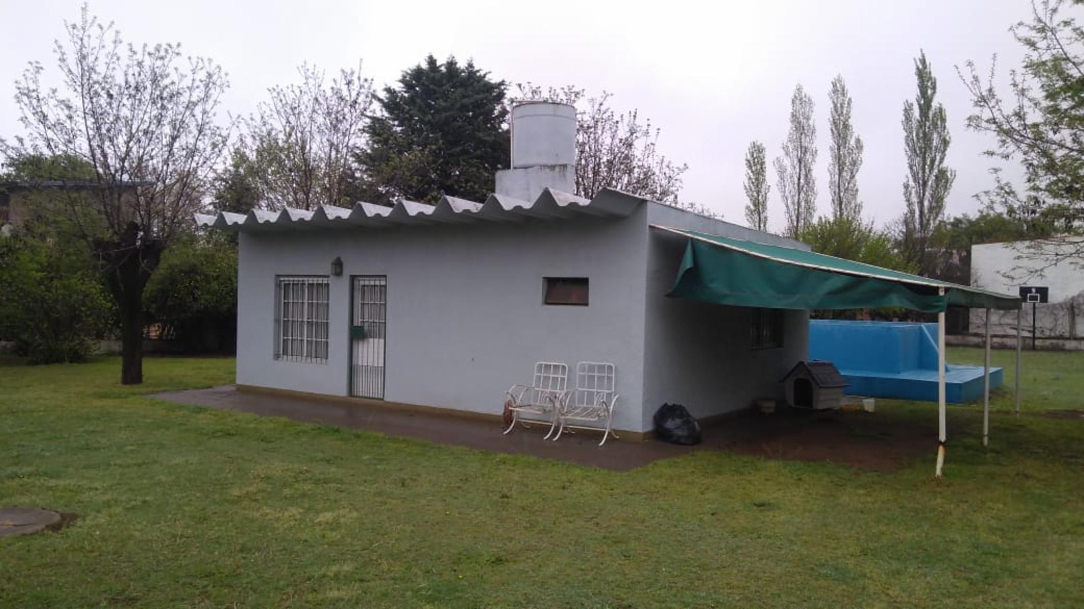 Quinta en excelente ubicación con pileta - 3