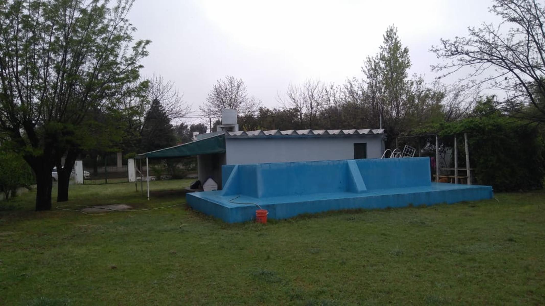 Quinta en excelente ubicación con pileta - 7