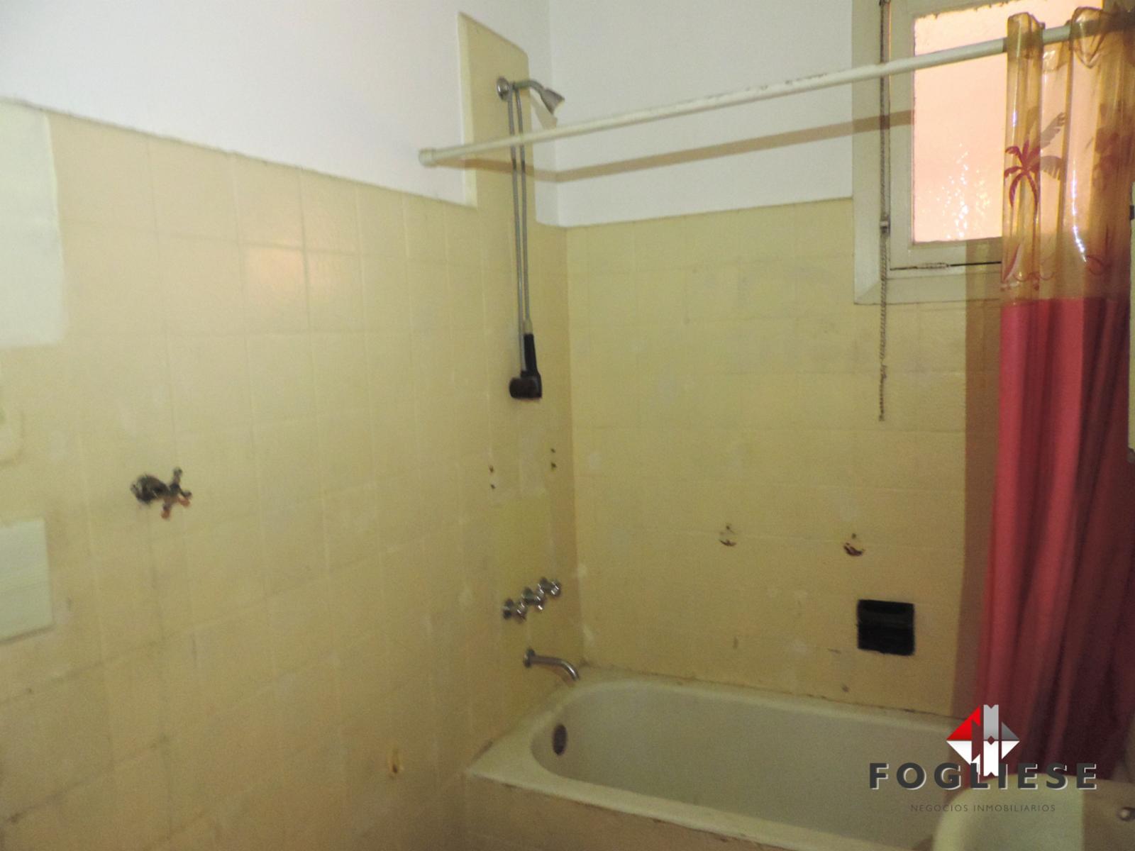 Departamento 2 Ambientes con Dos Patios a Refaccionar — foto 12