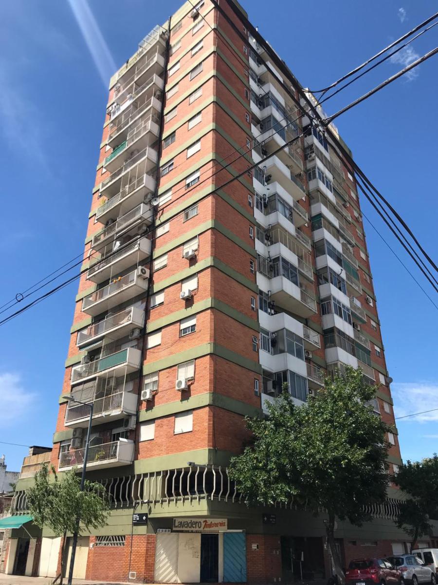 Departamento 2 Amb con Balcón Al Frente