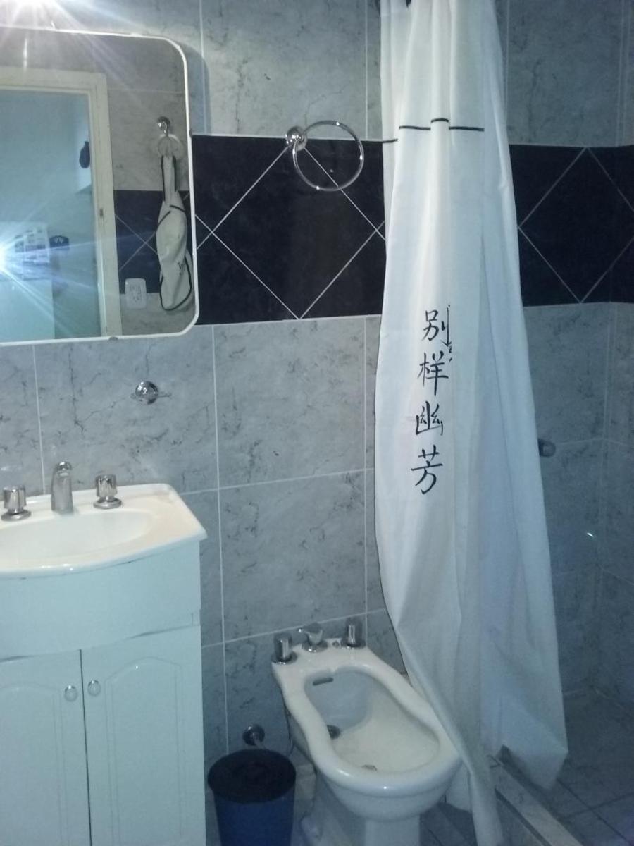 Departamento muy buen estado dos ambientes frente al mar contrafrente — foto 7